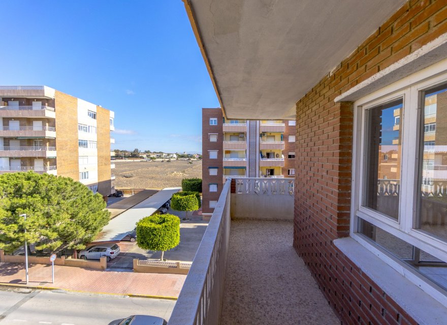 Odsprzedaż - Apartament - Torrevieja - Punta Prima