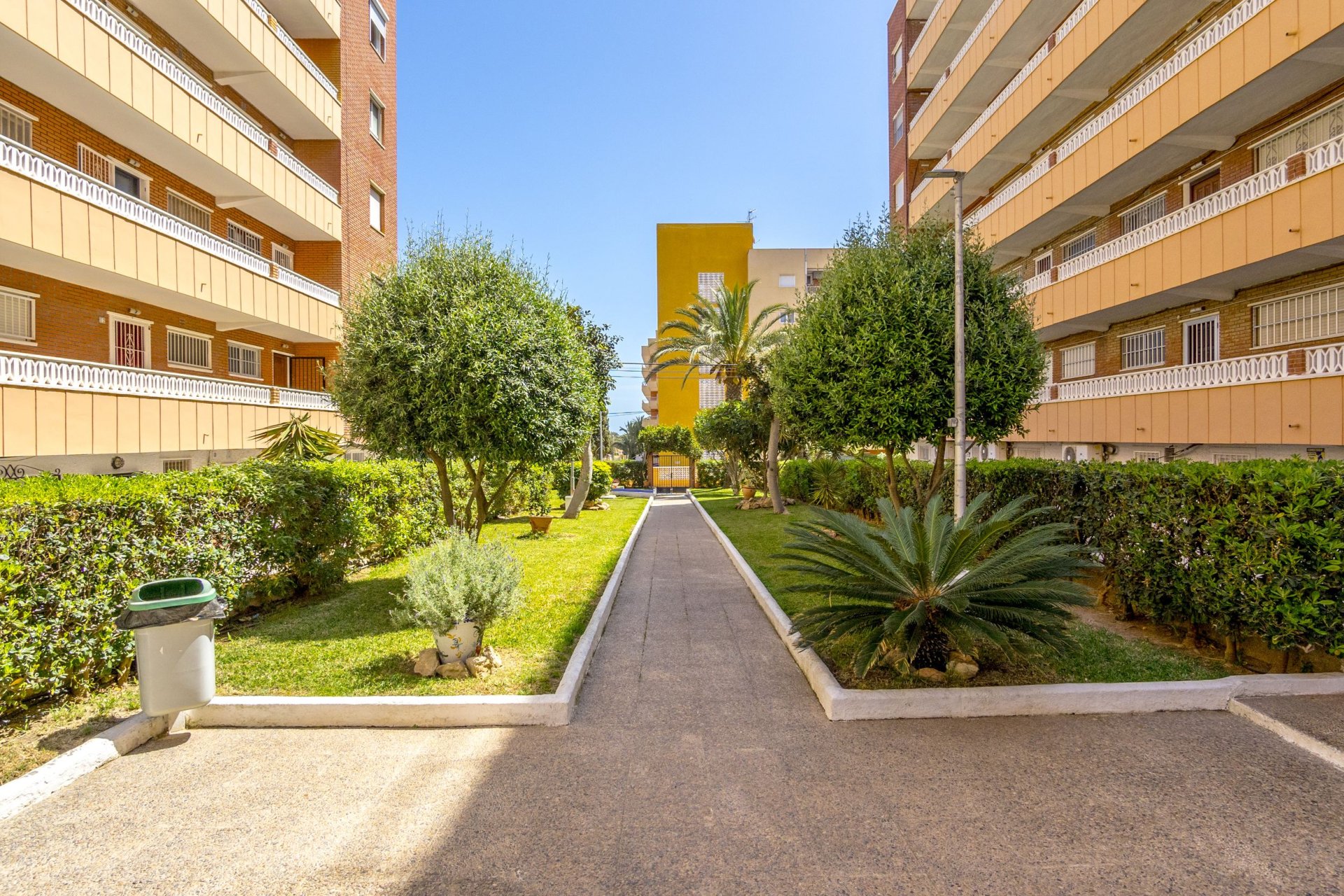 Odsprzedaż - Apartament - Torrevieja - Punta Prima