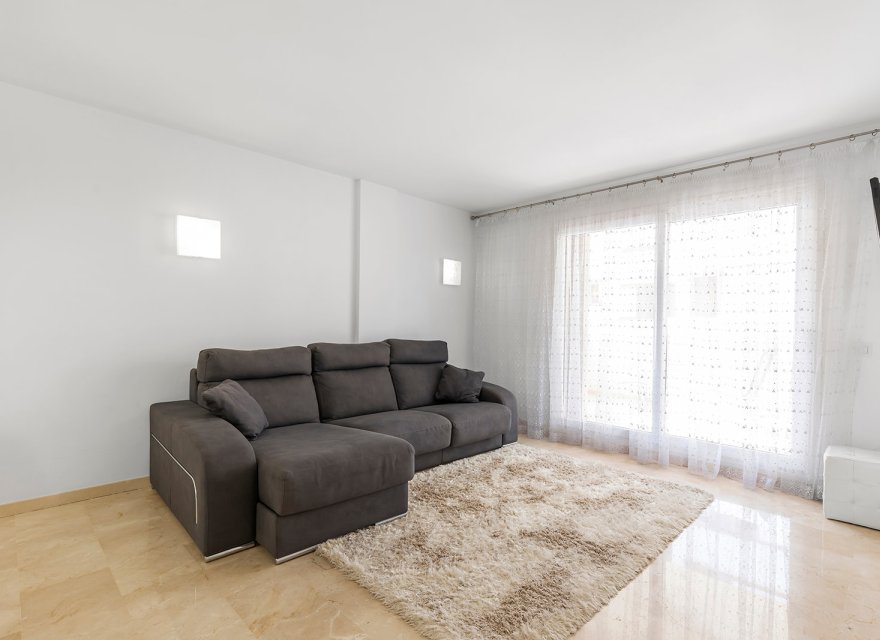 Odsprzedaż - Apartament - Torrevieja - Punta Prima