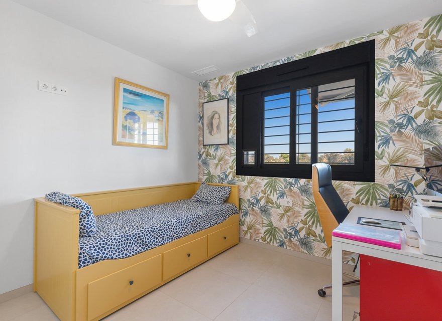 Odsprzedaż - Apartament - Torrevieja - Rocio del Mar