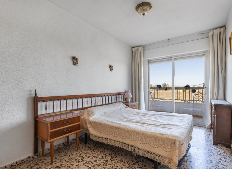 Odsprzedaż - Apartament - Torrevieja - Rocio del Mar