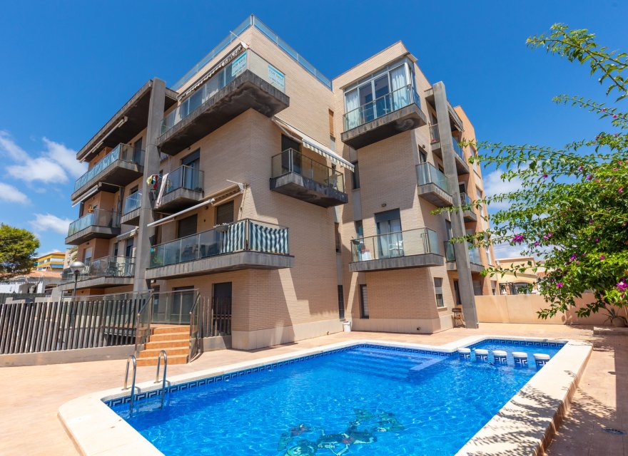 Odsprzedaż - Apartament - Torrevieja - Rocio del Mar