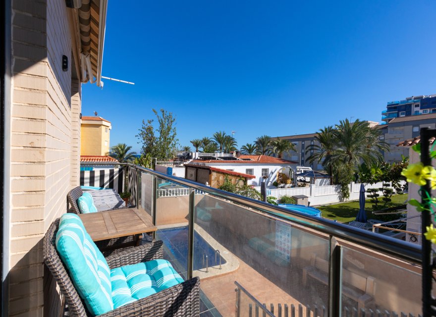 Odsprzedaż - Apartament - Torrevieja - Rocio del Mar