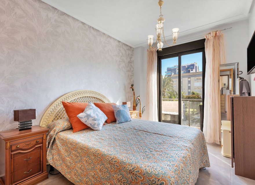 Odsprzedaż - Apartament - Torrevieja - Rocio del Mar