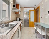 Odsprzedaż - Apartament - Torrevieja - Torrevieja Centro