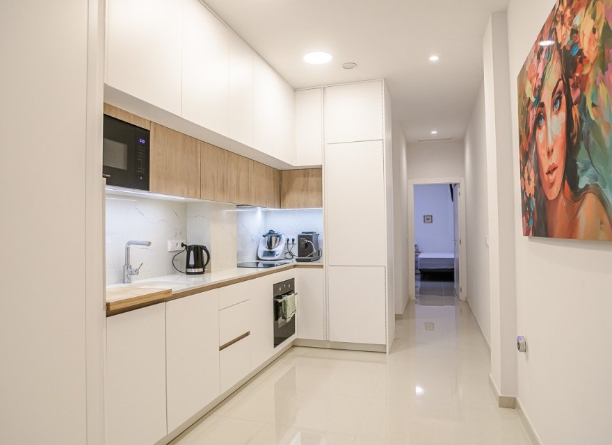 Odsprzedaż - Apartament - Torrevieja