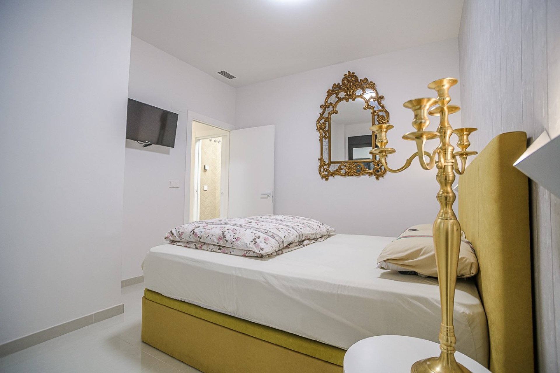 Odsprzedaż - Apartament - Torrevieja