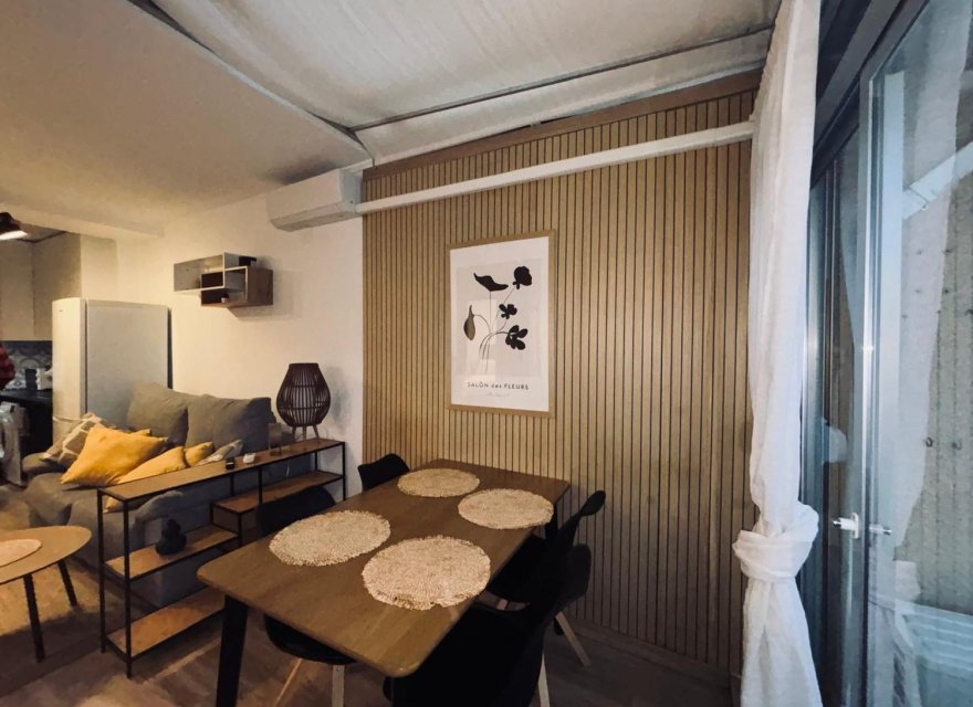 Odsprzedaż - Apartament - Torrevieja