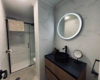 Odsprzedaż - Apartament - Torrevieja