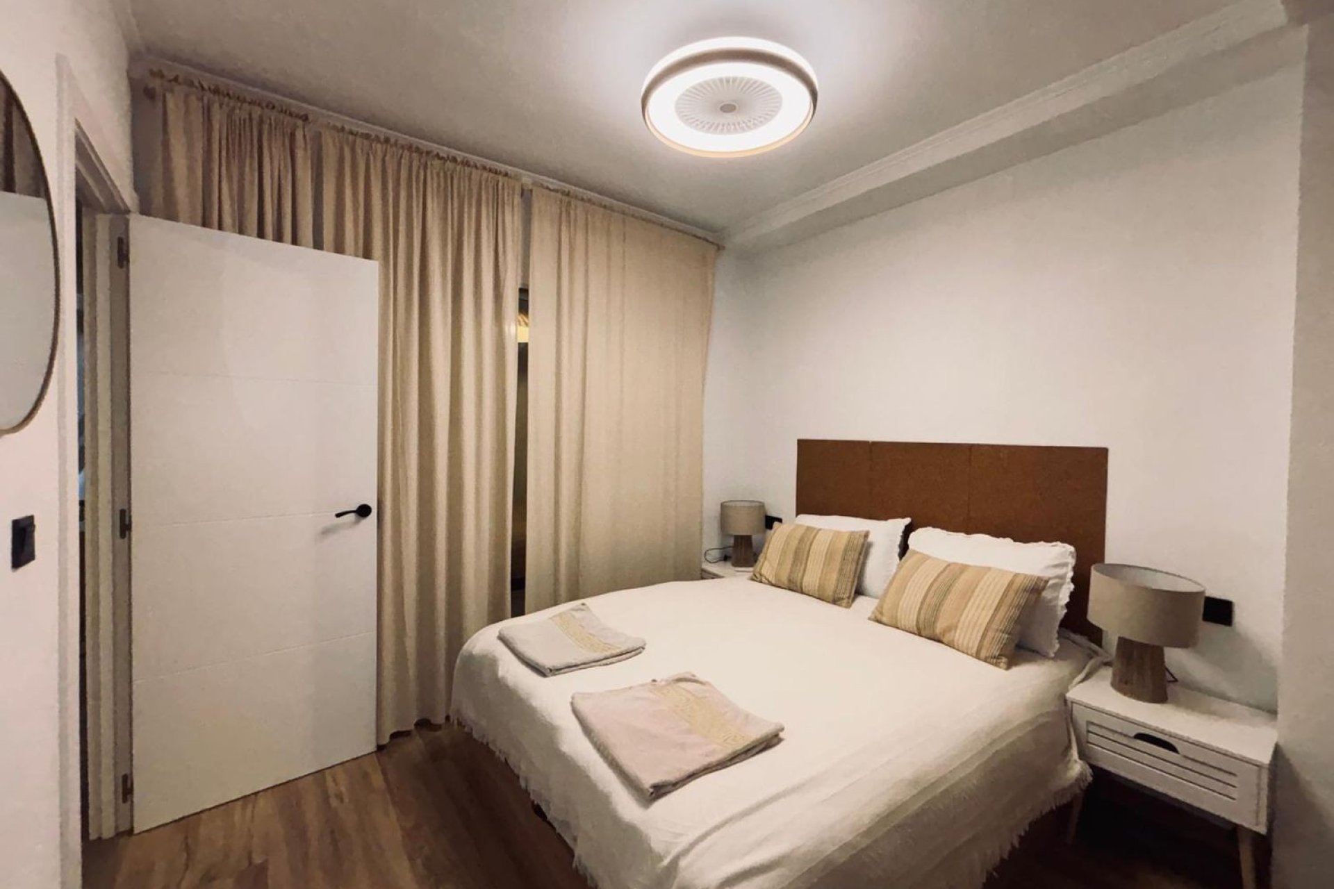 Odsprzedaż - Apartament - Torrevieja