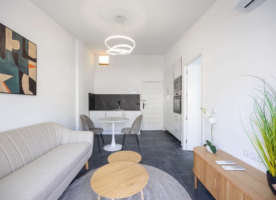 Odsprzedaż - Apartament - Torrevieja