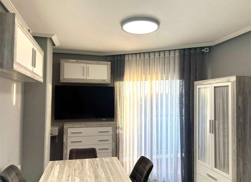 Odsprzedaż - Apartament - Torrevieja