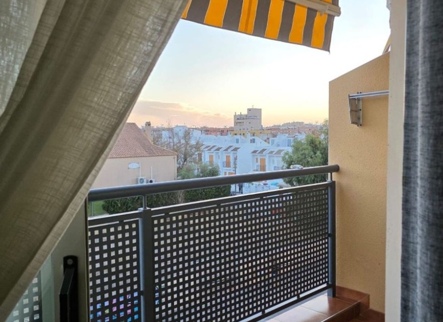 Odsprzedaż - Apartament - Torrevieja
