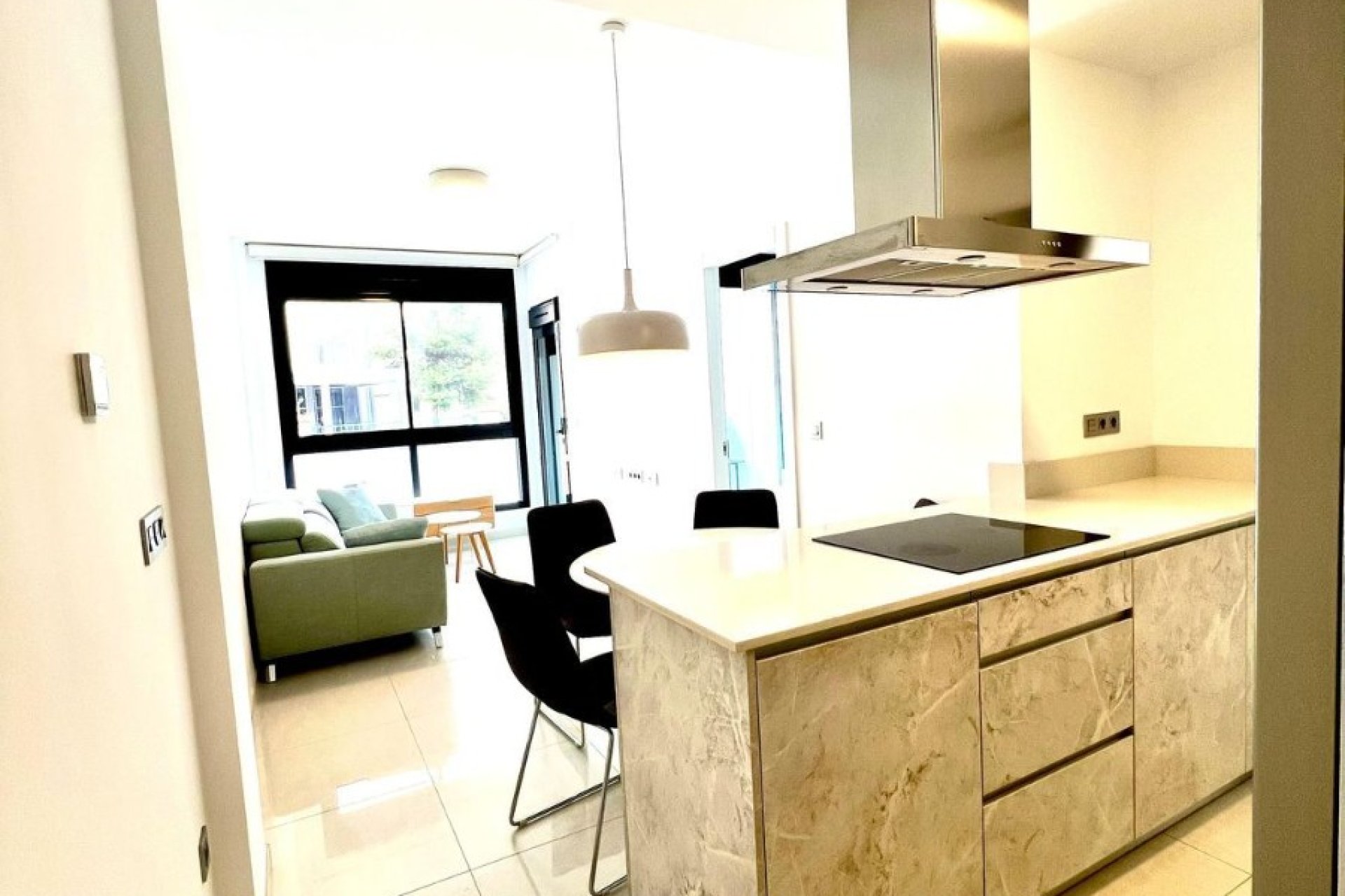 Odsprzedaż - Apartament - Torrevieja