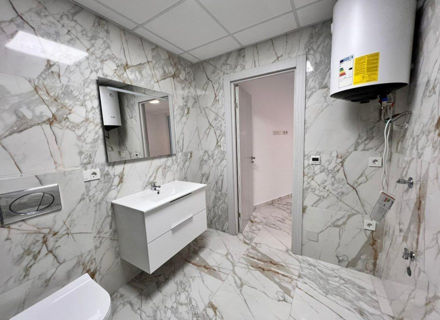 Odsprzedaż - Apartament - Torrevieja