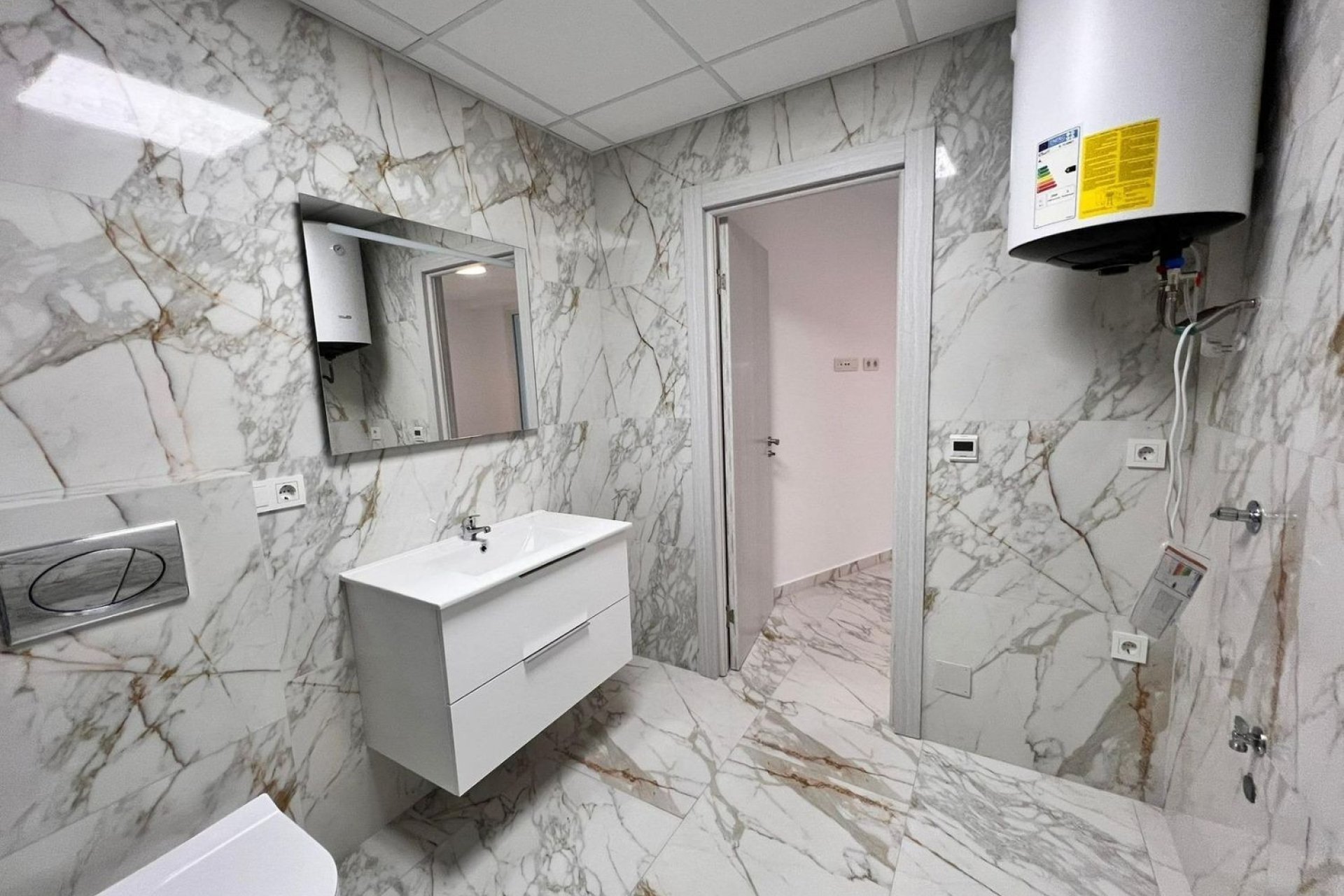 Odsprzedaż - Apartament - Torrevieja