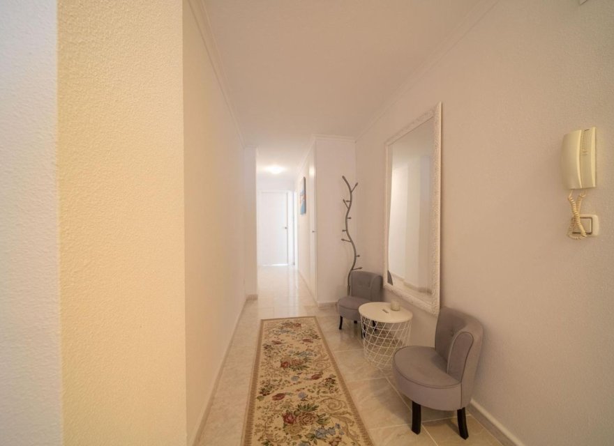 Odsprzedaż - Apartament - Torrevieja