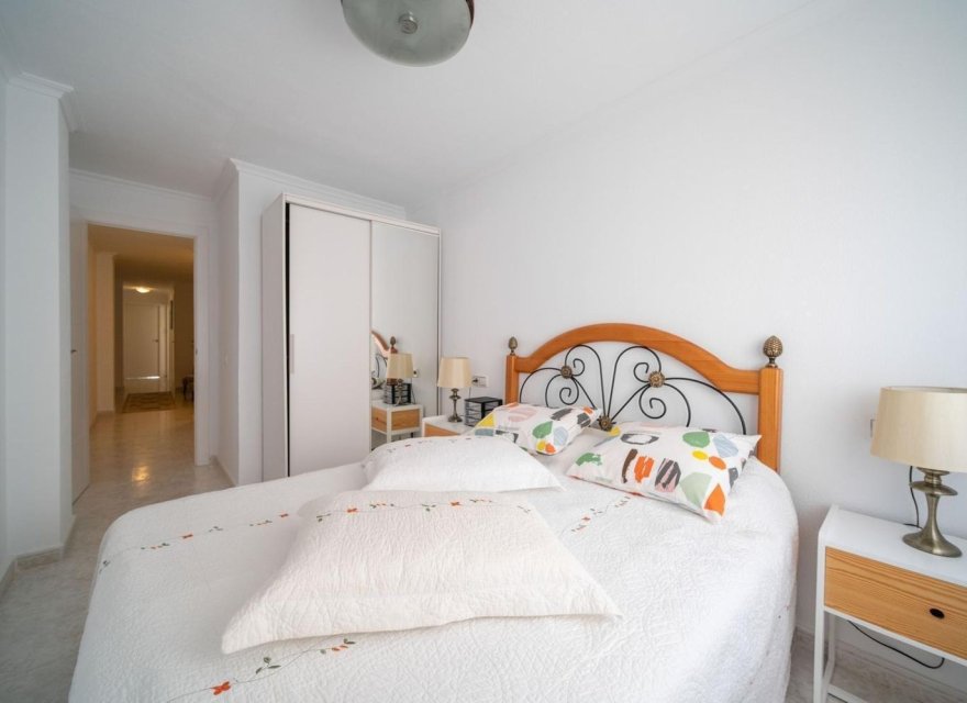 Odsprzedaż - Apartament - Torrevieja