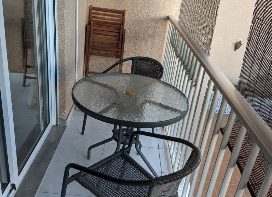 Odsprzedaż - Apartament - Torrevieja