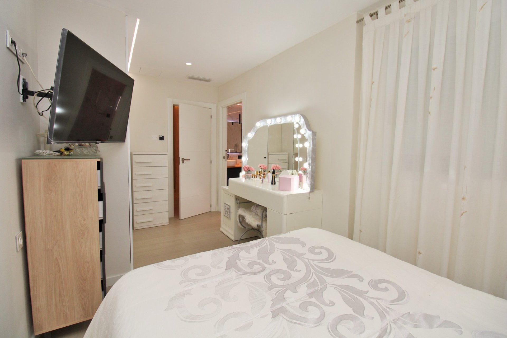 Odsprzedaż - Apartament - Torrevieja