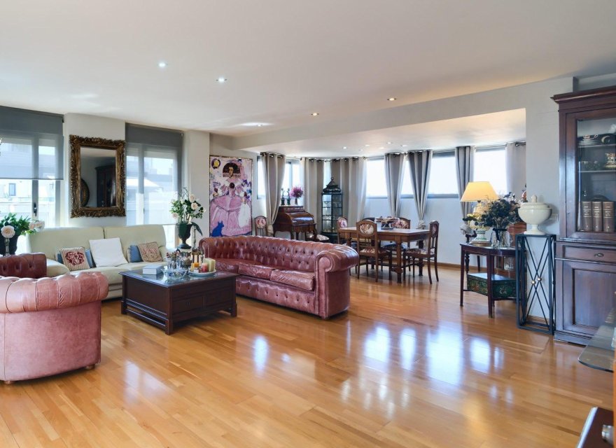 Odsprzedaż - Apartament - Valencia - Benicalap