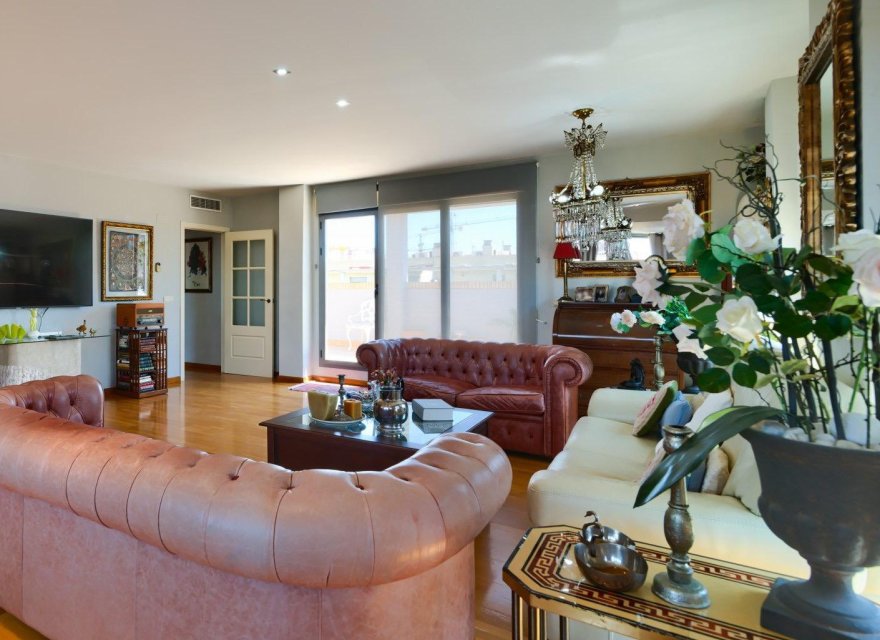 Odsprzedaż - Apartament - Valencia - Benicalap