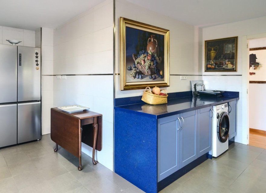 Odsprzedaż - Apartament - Valencia - Benicalap