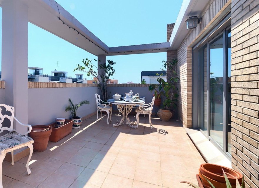 Odsprzedaż - Apartament - Valencia - Benicalap