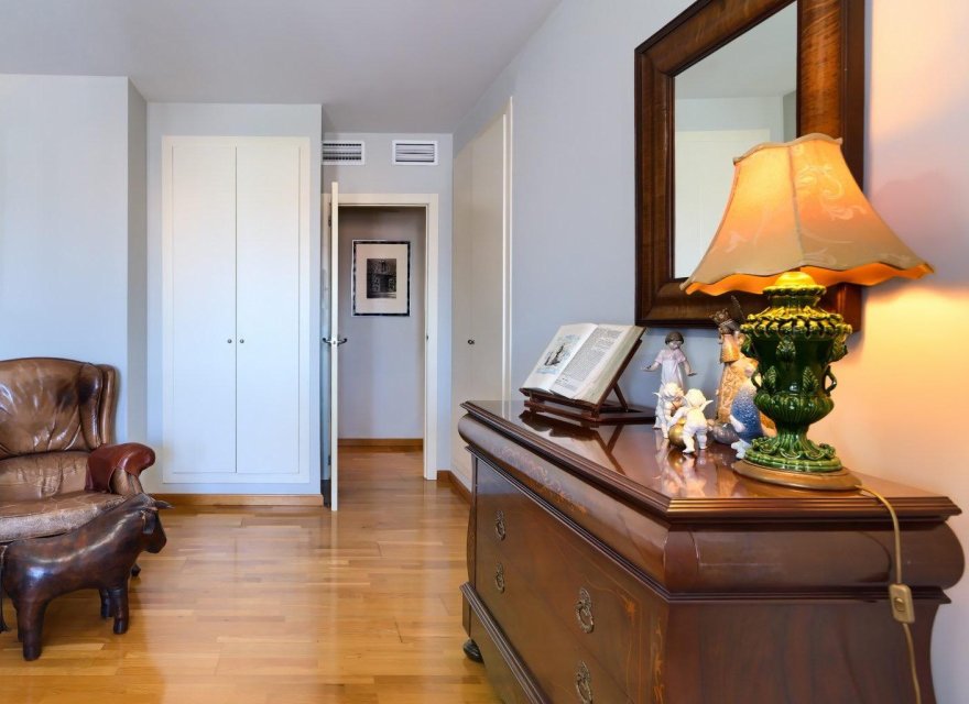 Odsprzedaż - Apartament - Valencia - Benicalap