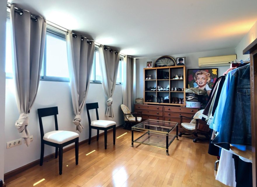 Odsprzedaż - Apartament - Valencia - Benicalap