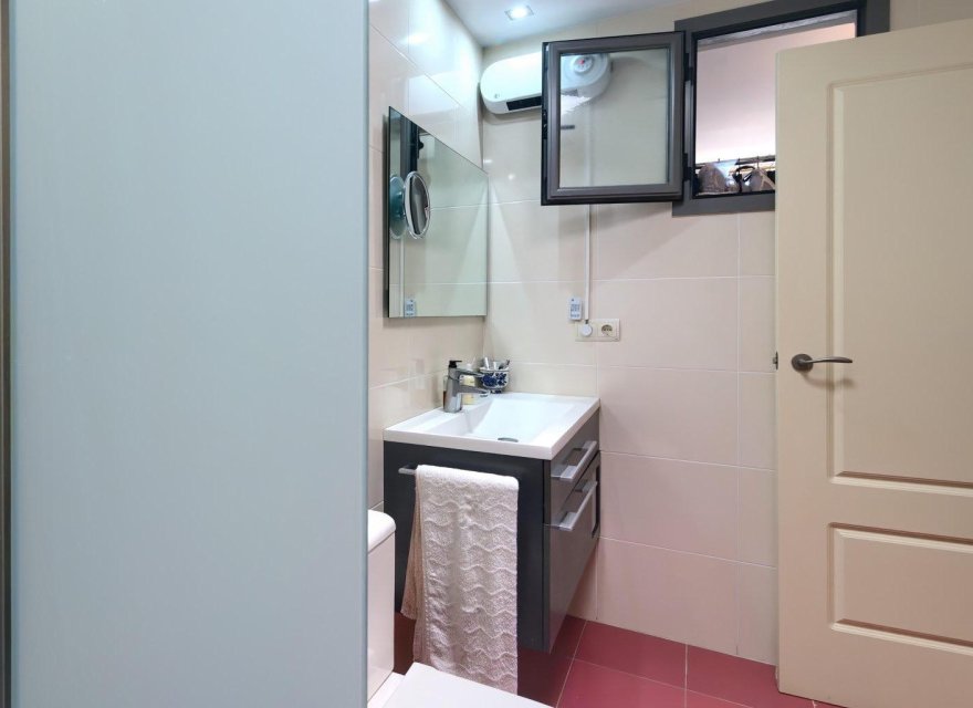 Odsprzedaż - Apartament - Valencia - Benicalap