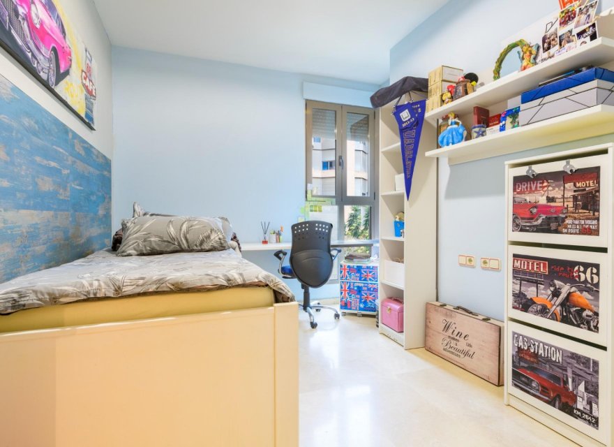 Odsprzedaż - Apartament - Valencia - Campanar