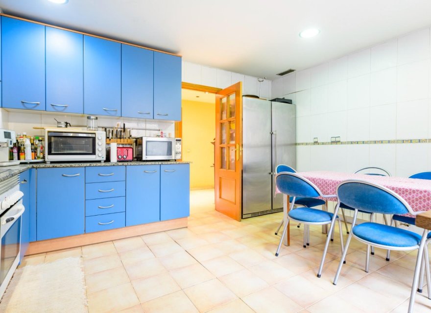Odsprzedaż - Apartament - Valencia - Campanar