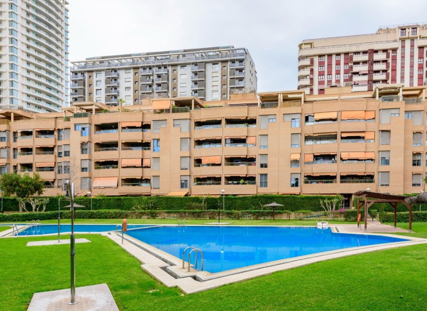 Odsprzedaż - Apartament - Valencia - Campanar