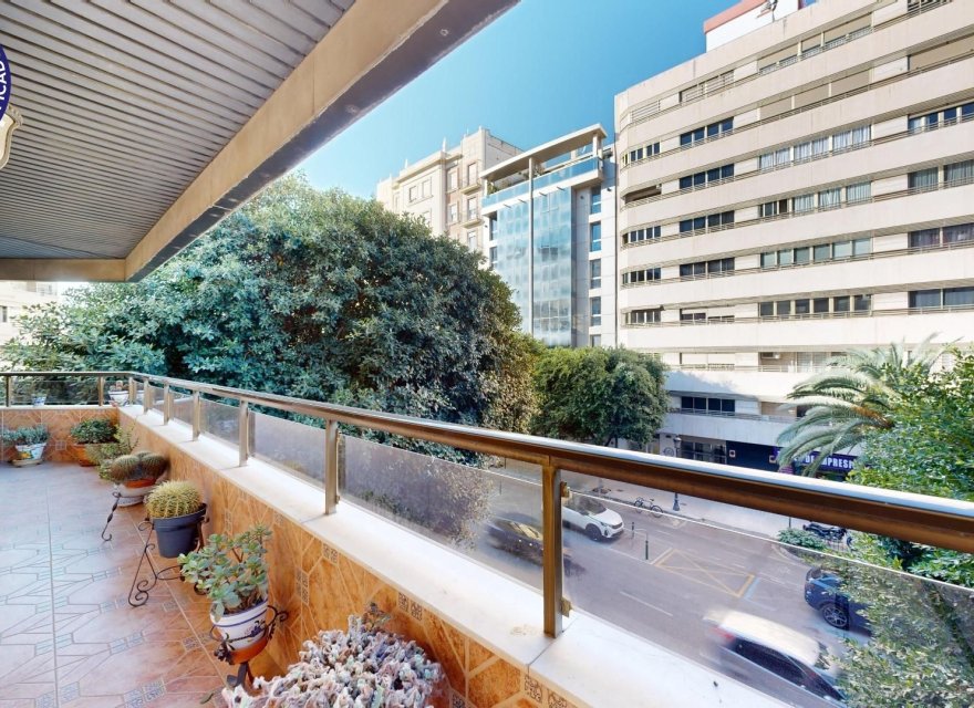 Odsprzedaż - Apartament - Valencia - Centro