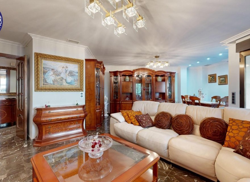 Odsprzedaż - Apartament - Valencia - Centro