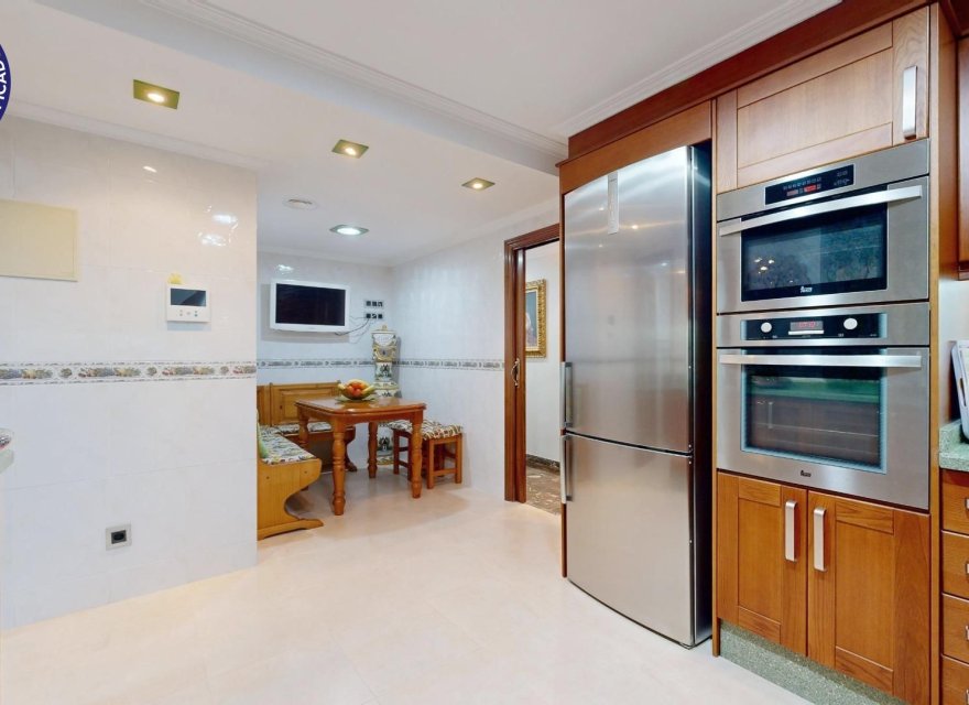 Odsprzedaż - Apartament - Valencia - Centro