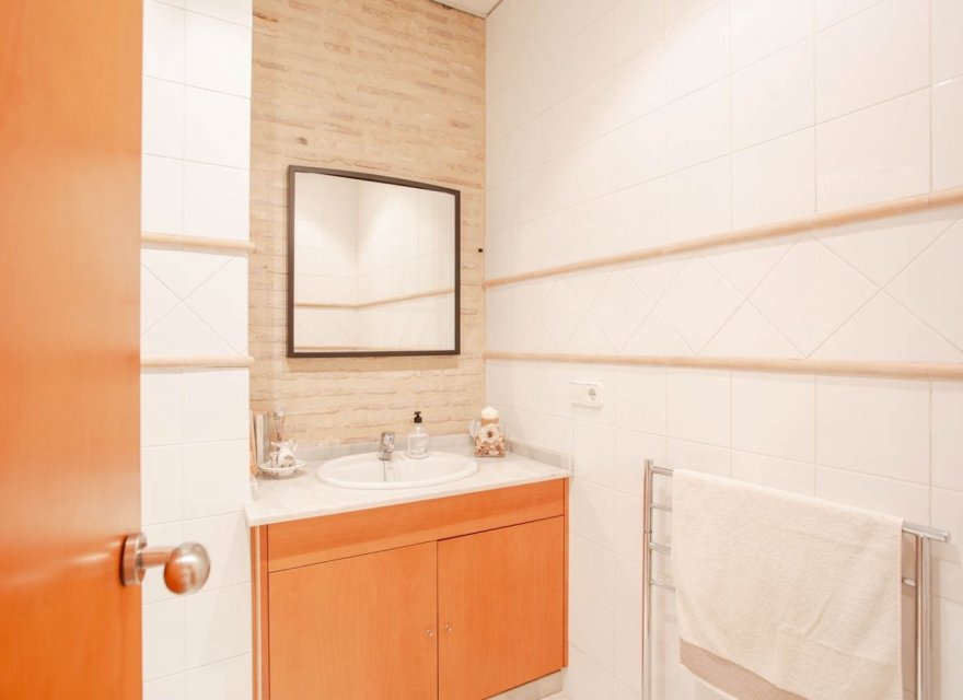 Odsprzedaż - Apartament - Valencia - Centro