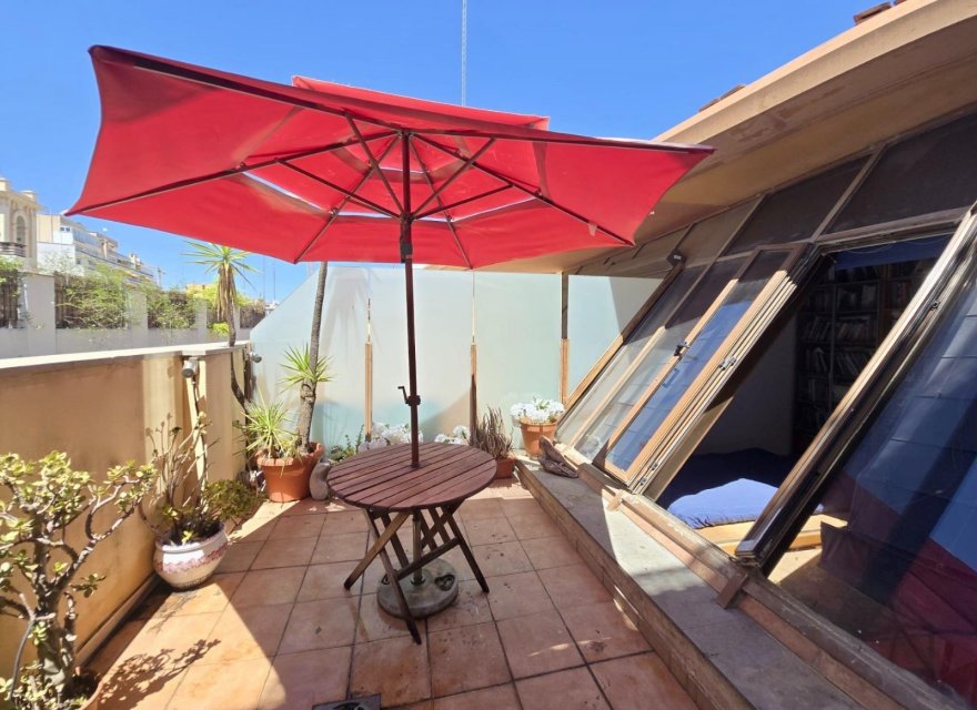 Odsprzedaż - Apartament - Valencia - Centro