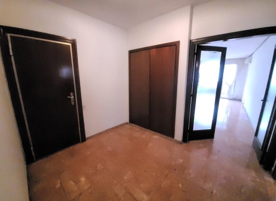 Odsprzedaż - Apartament - Valencia - Ciutat Universitaria