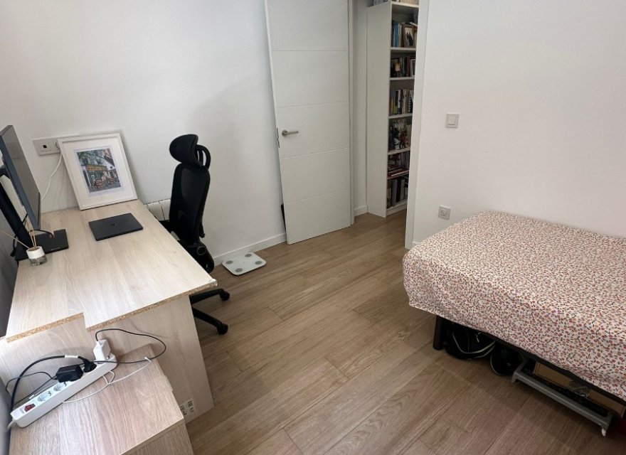 Odsprzedaż - Apartament - Valencia - Exposició