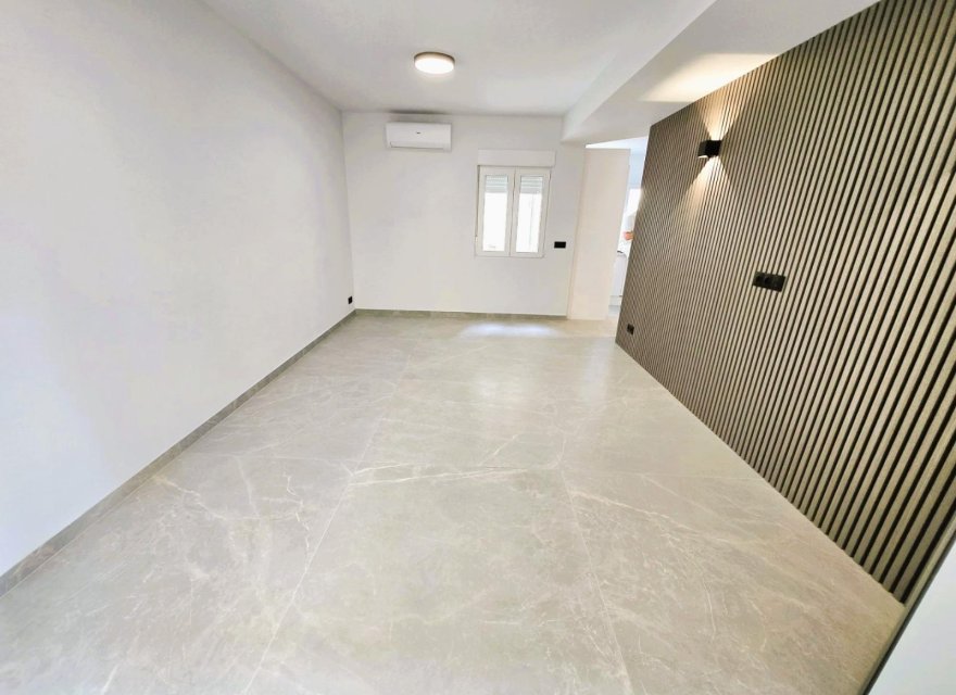 Odsprzedaż - Apartament - Valencia - Foios