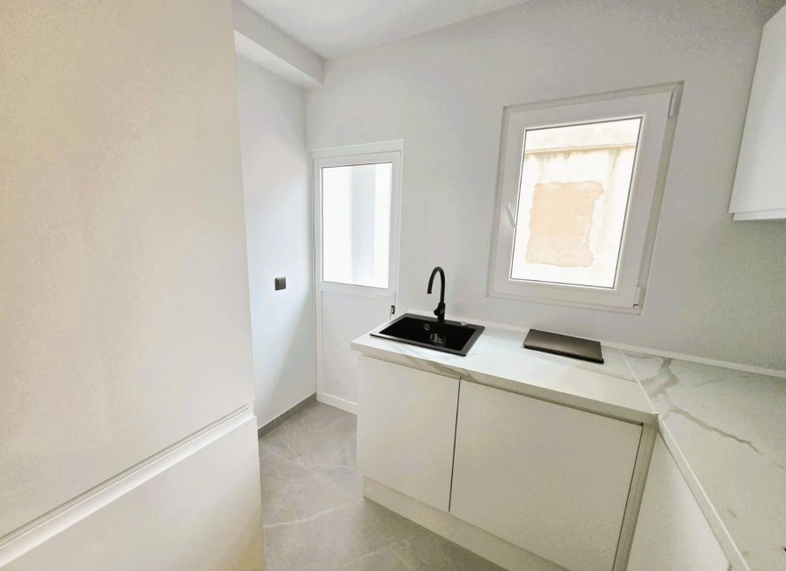 Odsprzedaż - Apartament - Valencia - Foios