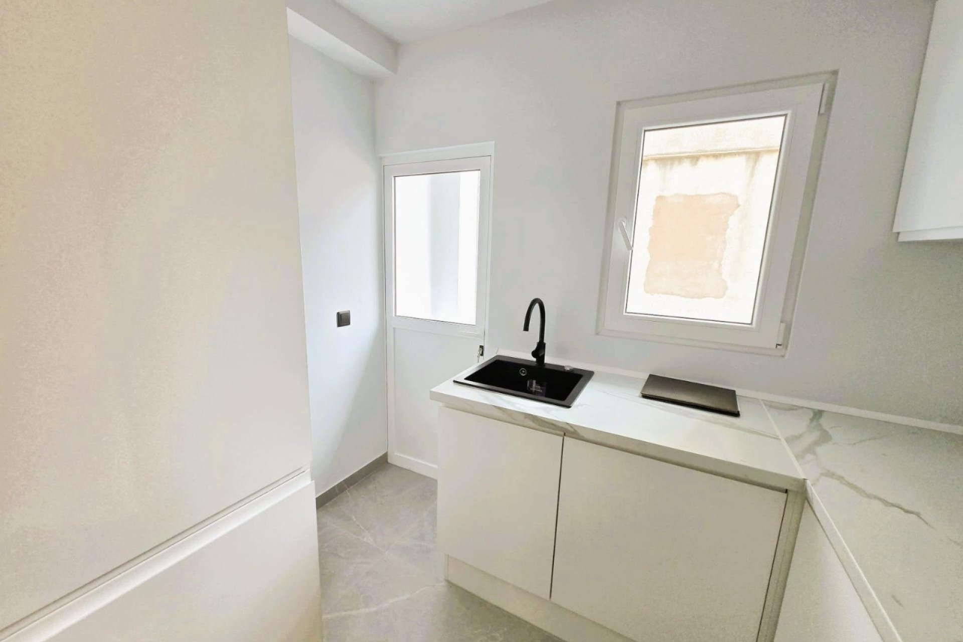 Odsprzedaż - Apartament - Valencia - Foios