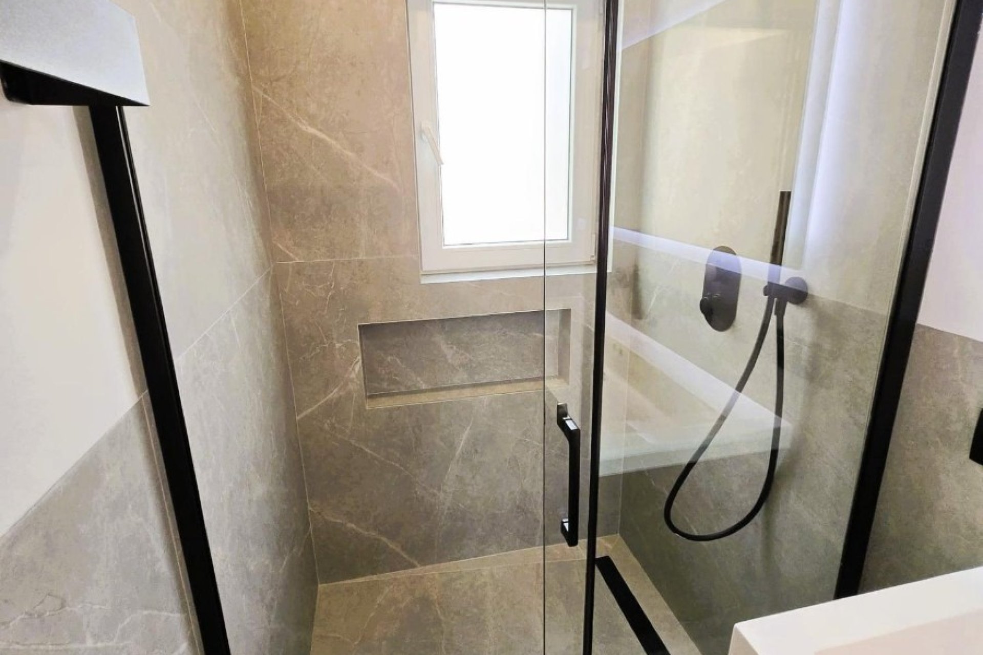 Odsprzedaż - Apartament - Valencia - Foios