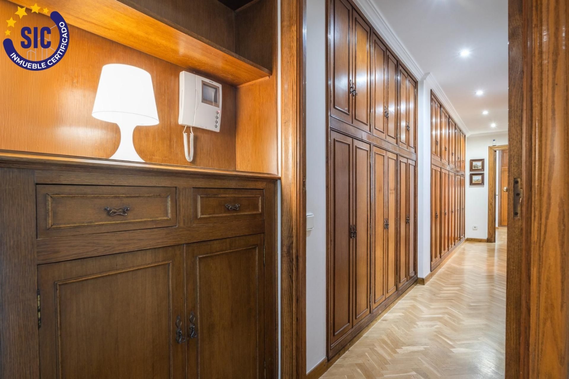 Odsprzedaż - Apartament - Valencia - l'Eixample