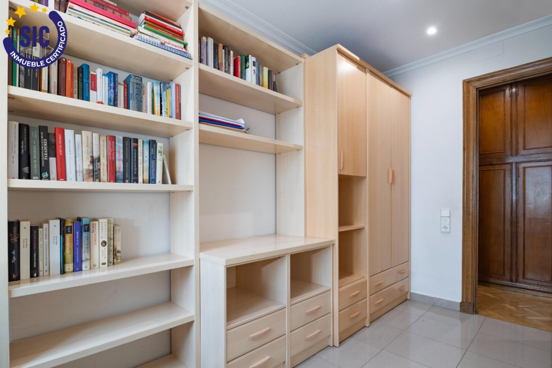 Odsprzedaż - Apartament - Valencia - l'Eixample