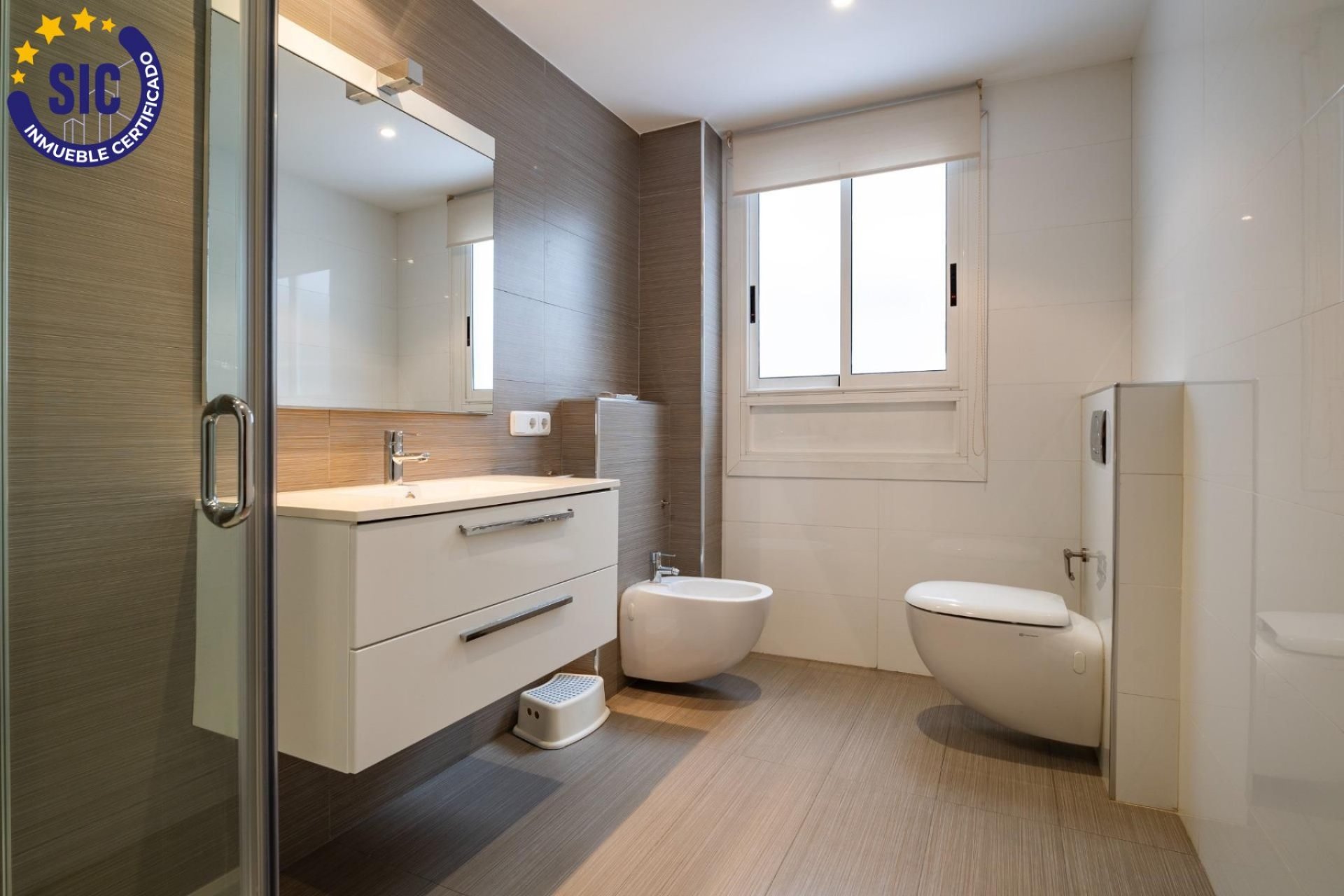 Odsprzedaż - Apartament - Valencia - l'Eixample