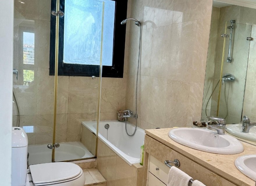 Odsprzedaż - Apartament - Valencia - La Alameda