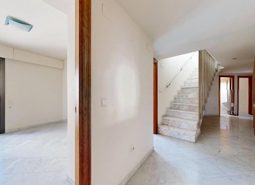 Odsprzedaż - Apartament - Valencia - Penya-roja